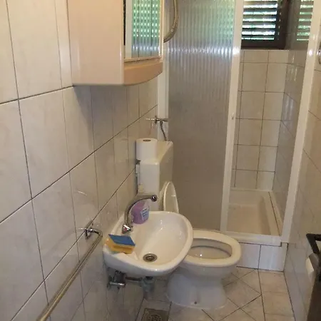 Seline, Kuca Za Odmor *